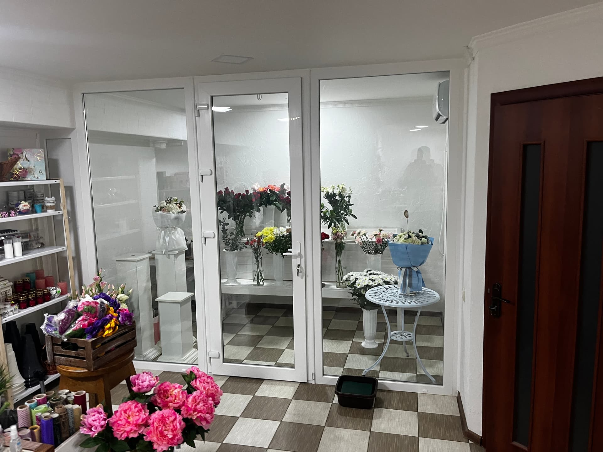 Квіти Вишневе